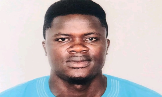 MAN, 35 YRS, HAUNTED BY CULTURE & TRADITION