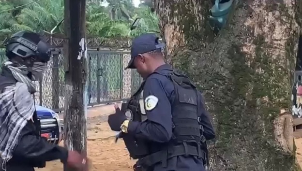 TWO LNP OFFICERS DISROBED AND SUSPENDED FOR LOOTING DURING CDC EVICTION